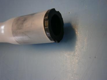 Preview: Schlauch zwischen Nachfüll- und Ausgleichsbehälter 9/67-7/72 , 81cm