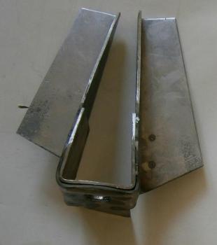 Chassisauflage hinten links 10/52-7/57