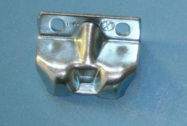 Schließblech für Motorklappe 8/71-7/79