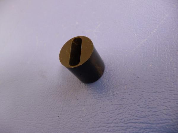 Verbindungsstück zwischen den Lüftungsklappen in der Front T2 ab 8/76