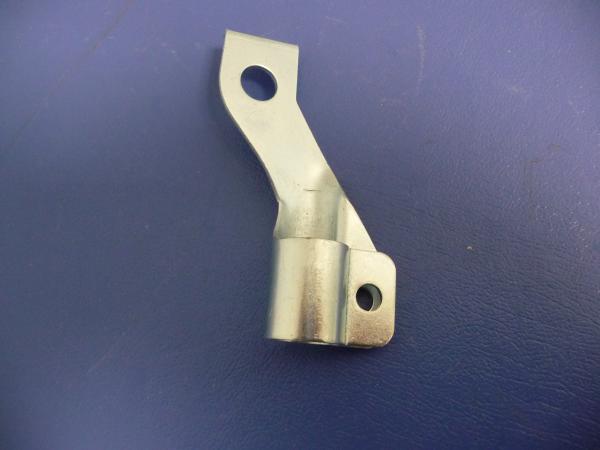 Halter Bremsschlauch vorn links T1
