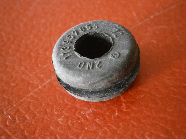 Tülle Tachowelle am Federbein 1302/1303