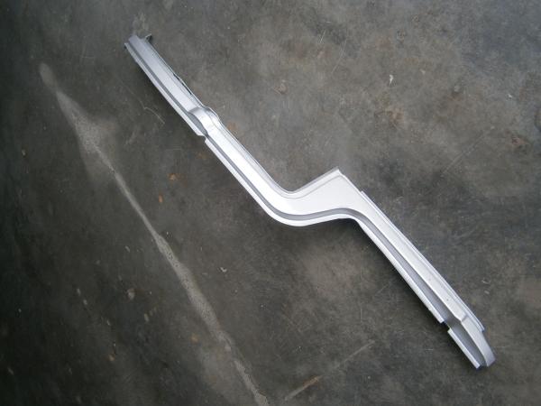 D-Säule hinten links T1 8/63-7/67