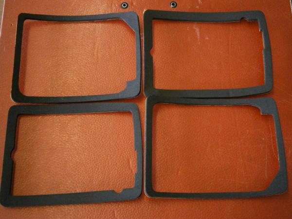 Satz (4) Blinkerdichtungen T2B für beide Seiten