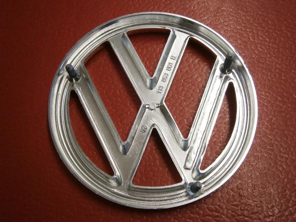 VW-Zeichen auf Fronthaube ab 8/62