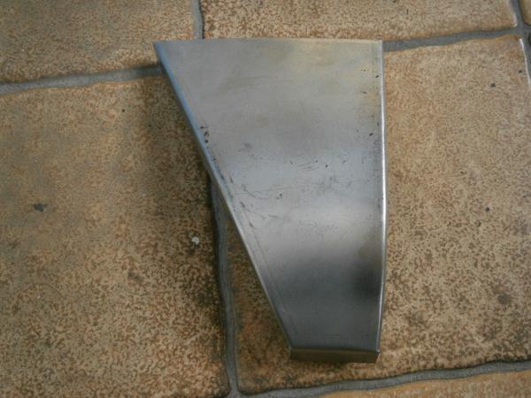 Anschlussblech links hinter Radkasten hinten 8/67-7/71