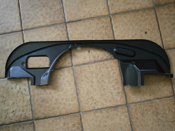 Motorabschlussblech vorn T2 8/70-7/71