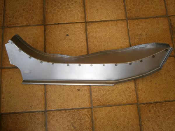 Abdeckblech im Motorraum rechts 8/71 - 7/79