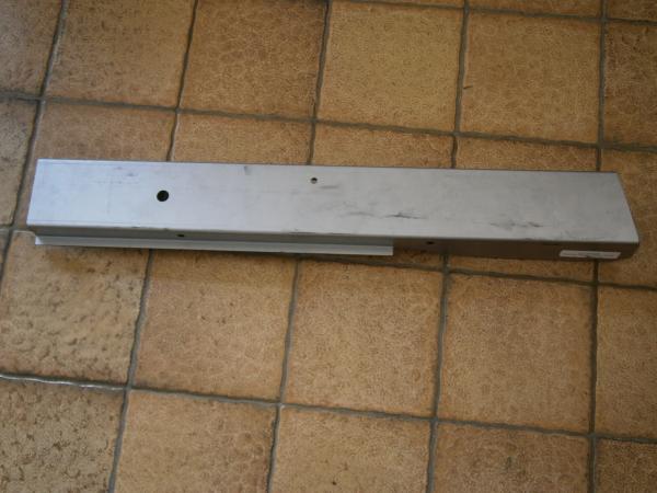 Hauptrahmenabschnitt Mitte rechts T2 67-79