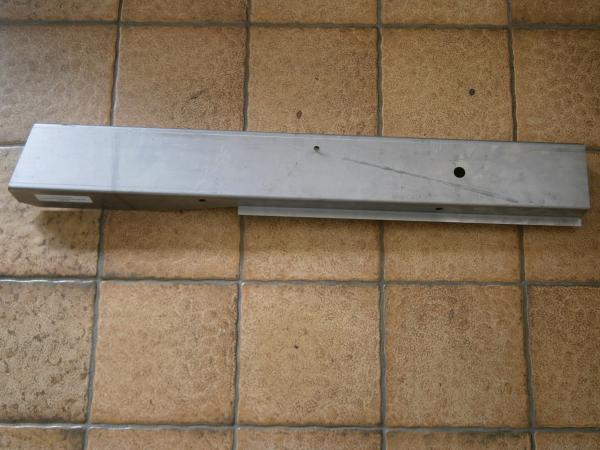 Hauptrahmenabschnitt Mitte links T2 67-79