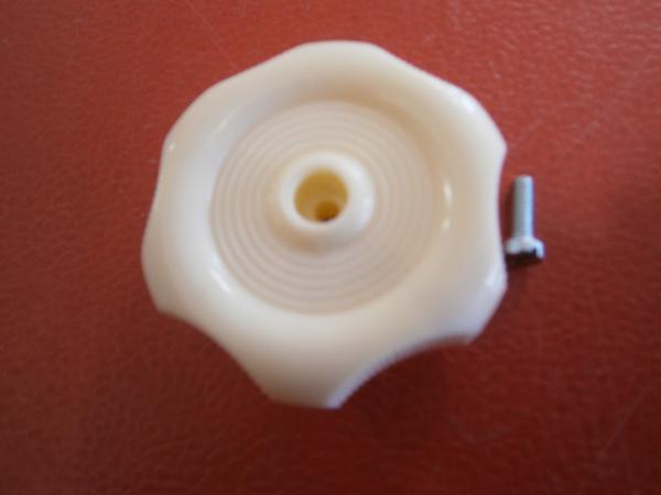 Drehknopf für Westfalia Lamellenfenster cremeweiß