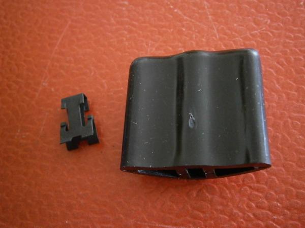 Knopf Sitzverstellung auf Rahmentunnel 8/72-7/75