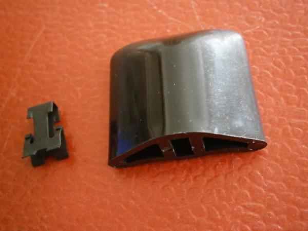 Knopf Sitzverstellung auf Rahmentunnel 8/72-7/75