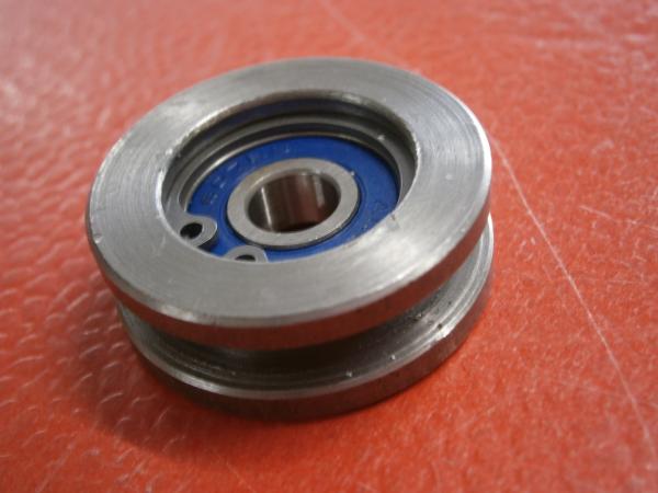 Führungsrolle Schiebetür mitte/hinten T2 67-79 + T3 79-85