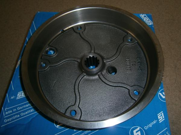 Bremstrommel hinten bis 10/57