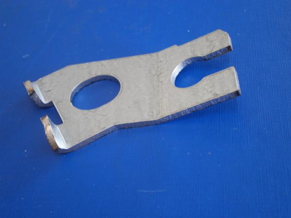 Halter Bremsschlauch vorn rechts T2 ab 8/70