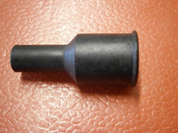 Anschluss/Reduzierstück Tankentlüftung auf Luftfilter T2 8/72-7/79