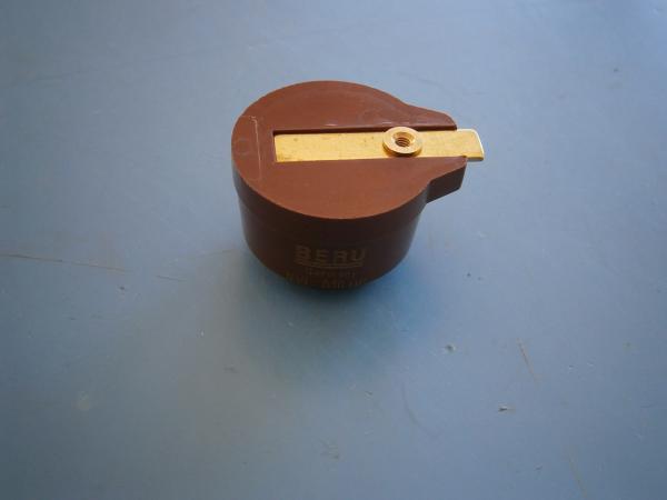 Verteilerläufer 18 KW (24PS) für Kappe mit seitlichen Kabelaustritt