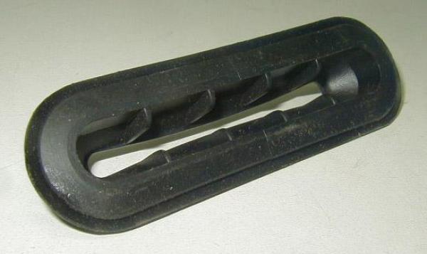 Dichtung Stoßstangenhalter vorne NUR 1302 / 1303 8/70 - 7/73