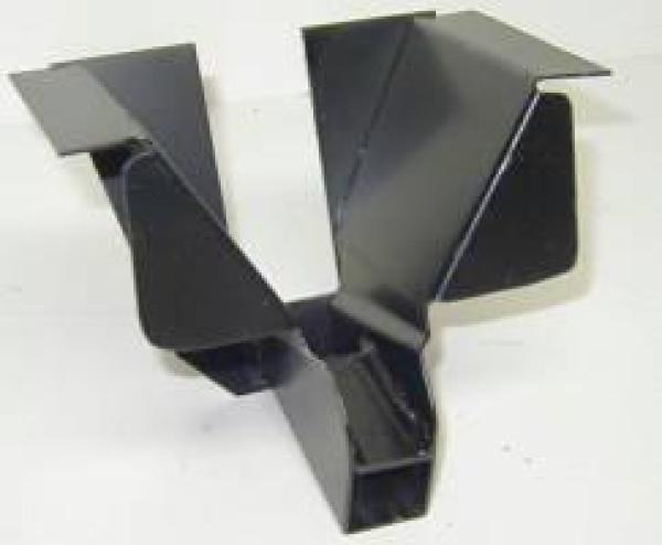 Wagenheberaufnahme T1 hinten rechts / links