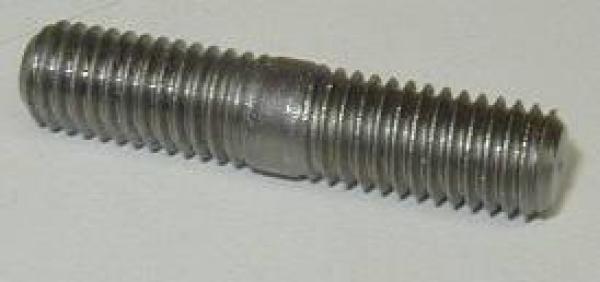 Stehbolzen Auspuffbefestigung am Zylinderkopf M 8 x 35