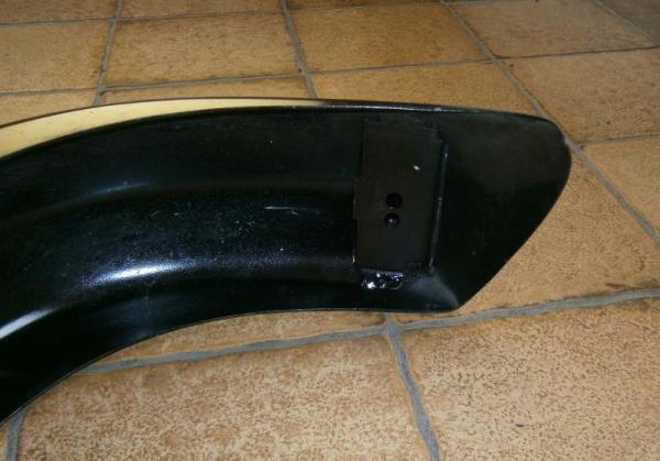 Stoßstange hinten 58 - 67, asymetrisch