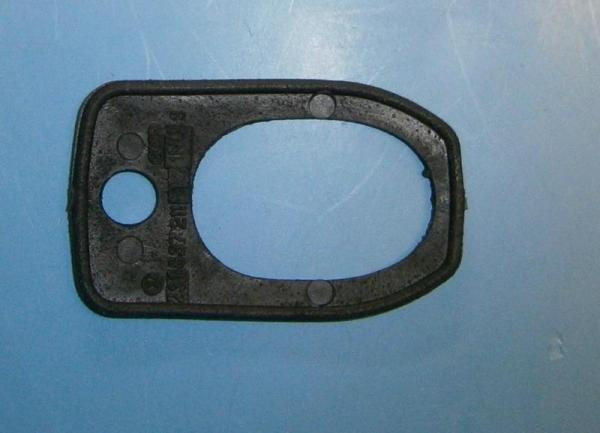 Unterlage Türgriff hinten 8/68-7/79