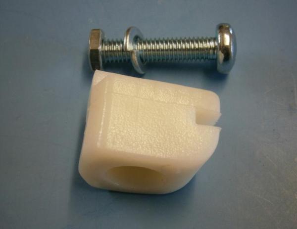 Gleitstück für Schiebetürführung Mitte